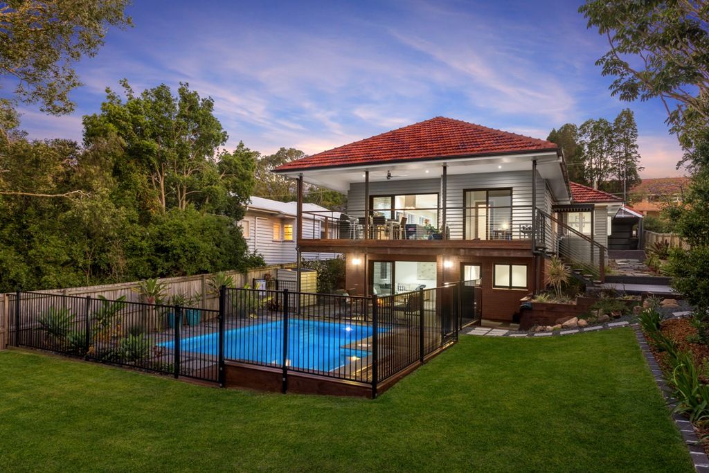 21 Ferguson Road, Wavell Heights, QLD 4012
