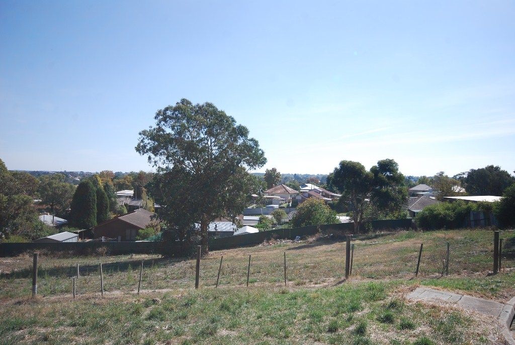12 Fincham Street, Mount Pleasant, VIC 3350