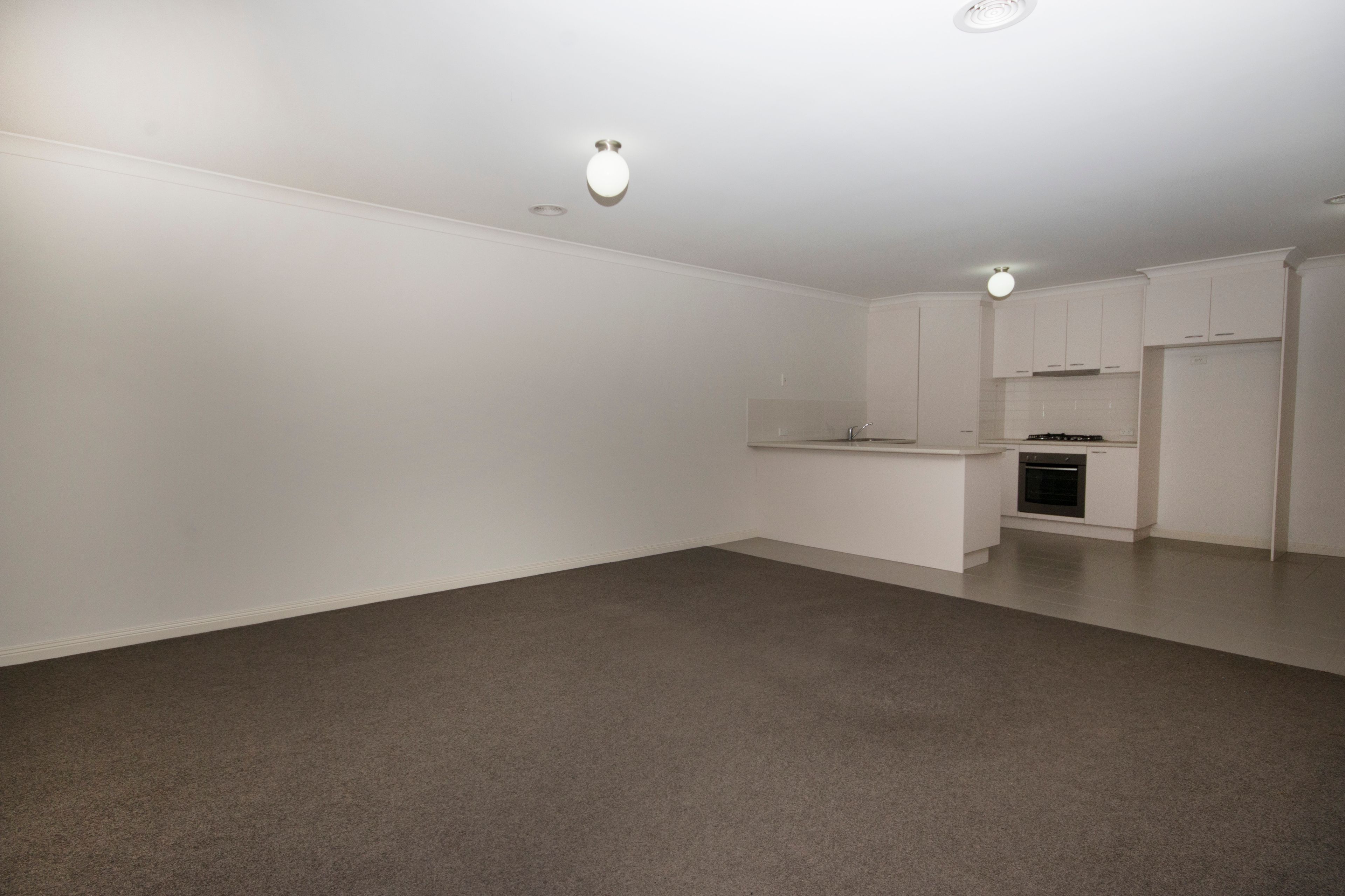 17 Yarra Park Drive, Sebastopol, VIC 3356