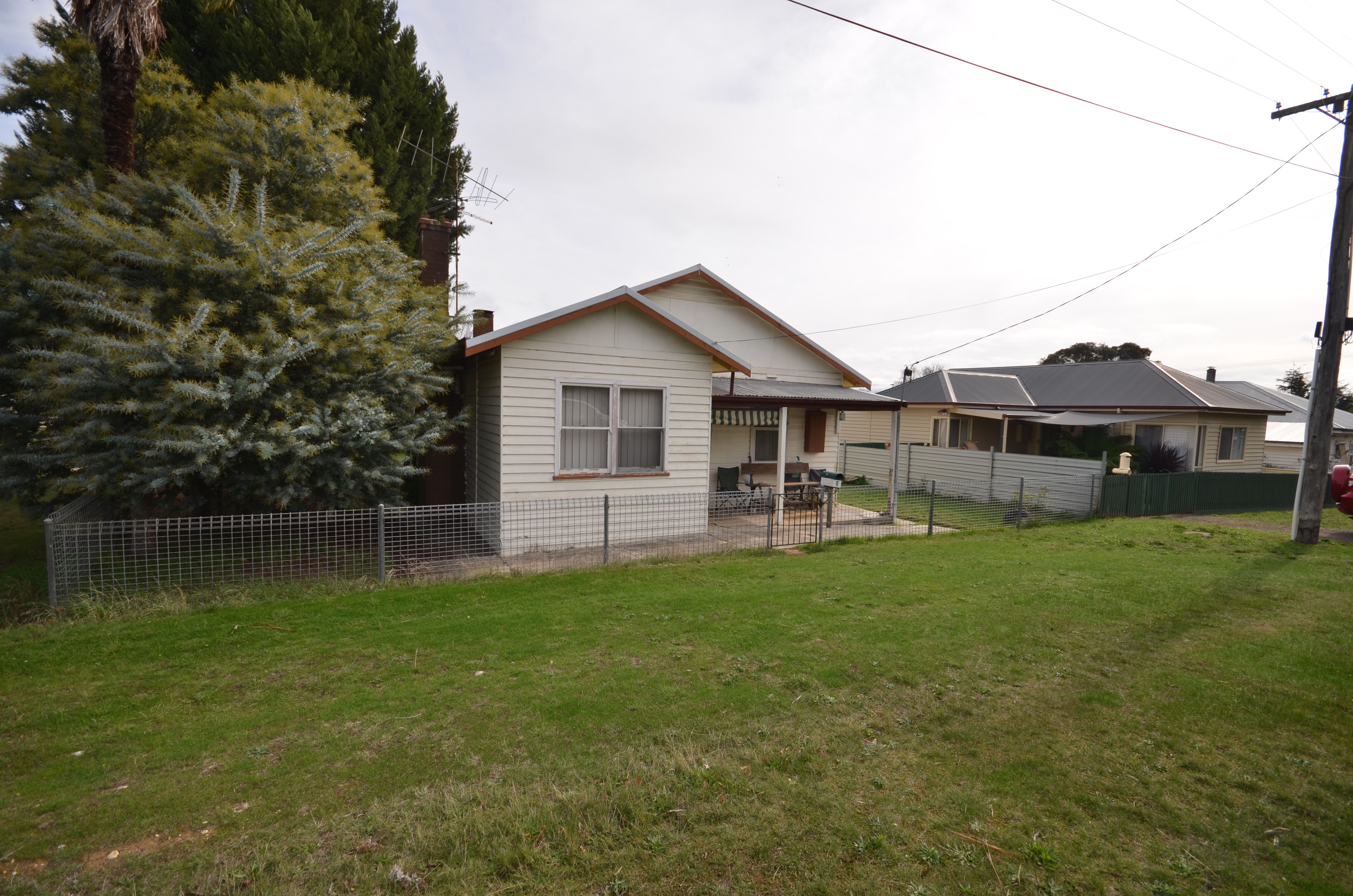 6 Speke Street, Beaufort VIC 3373