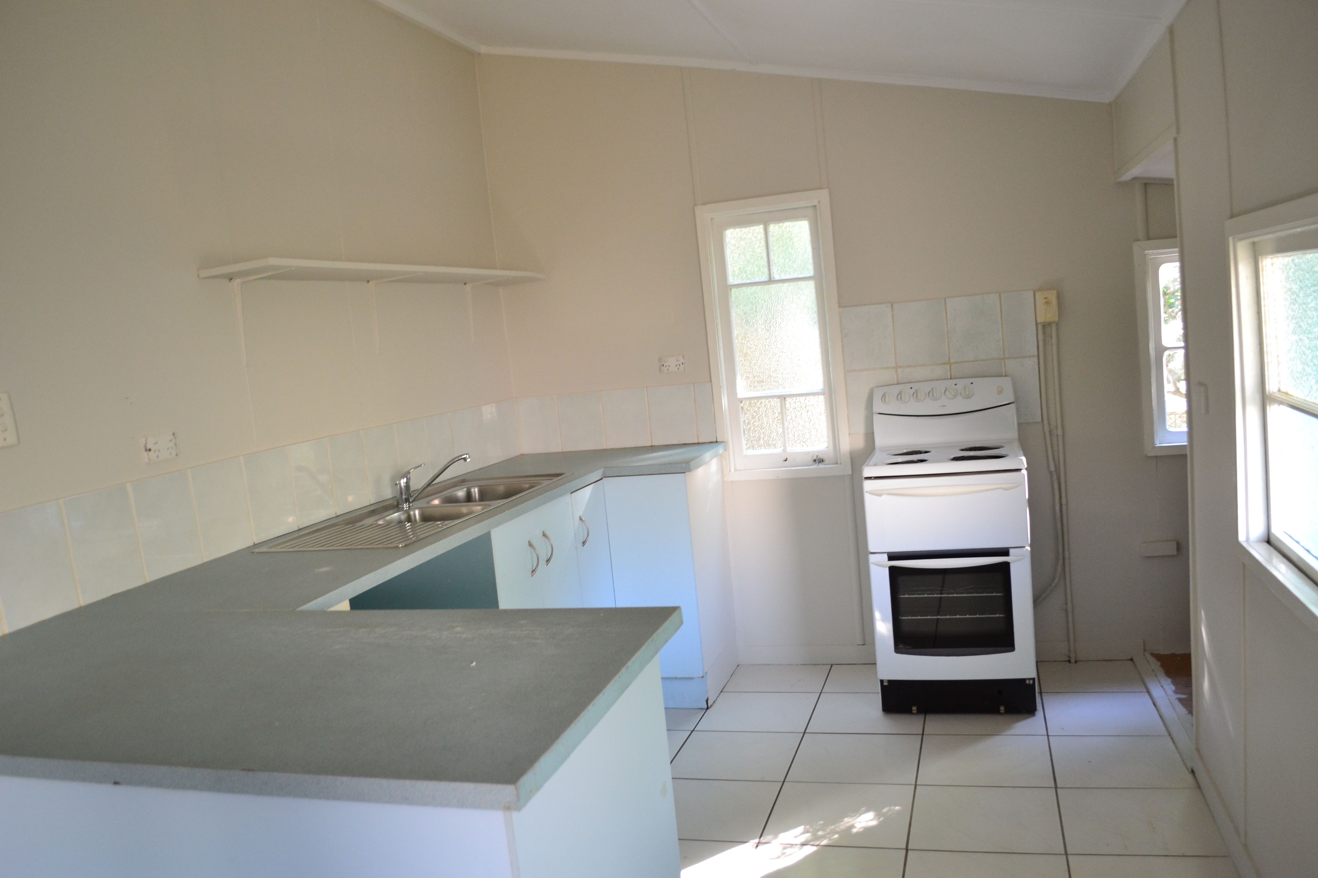 25 Oak Street, Emu Park, QLD 4710