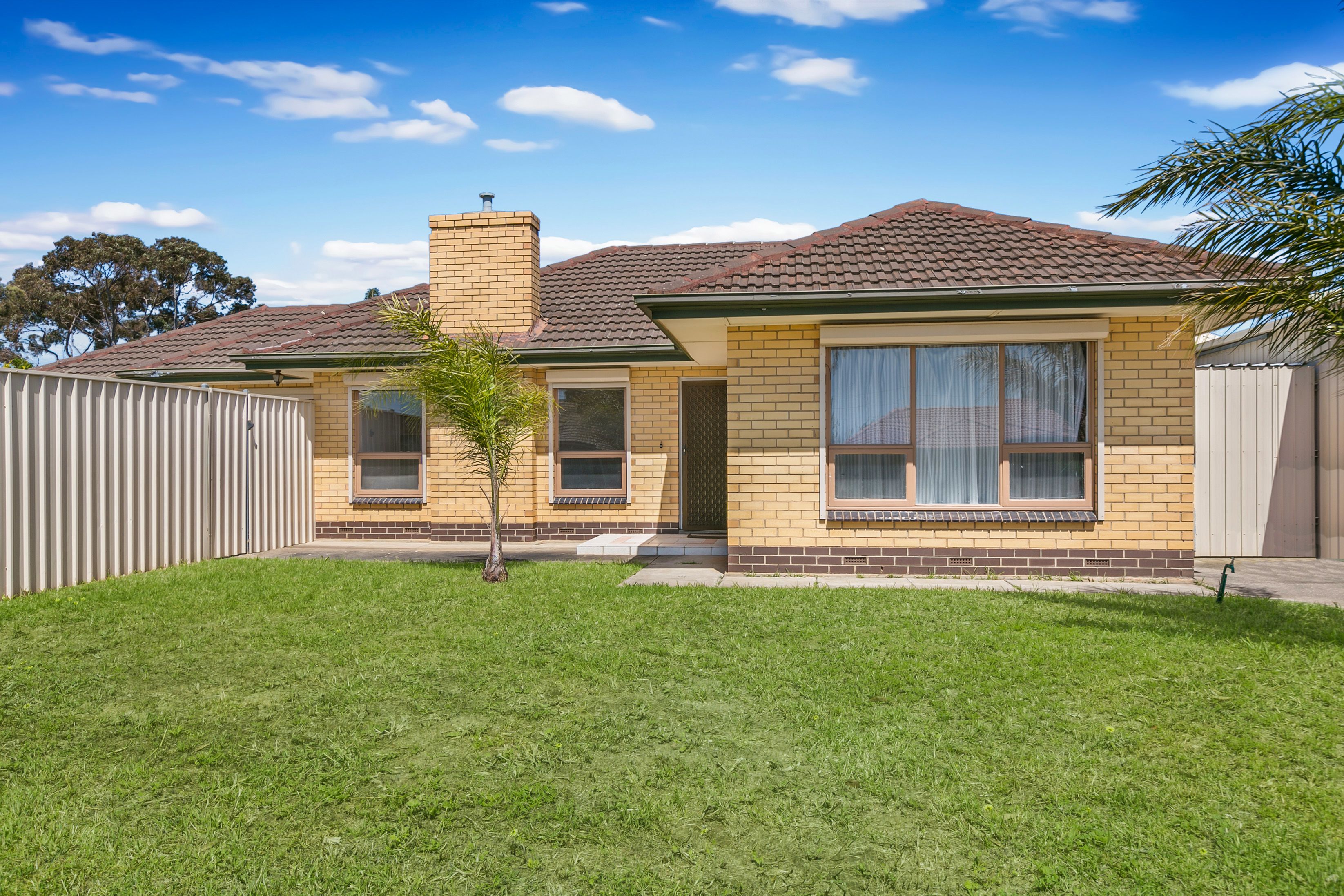 4 Stewart Avenue, Hackham, SA 5163