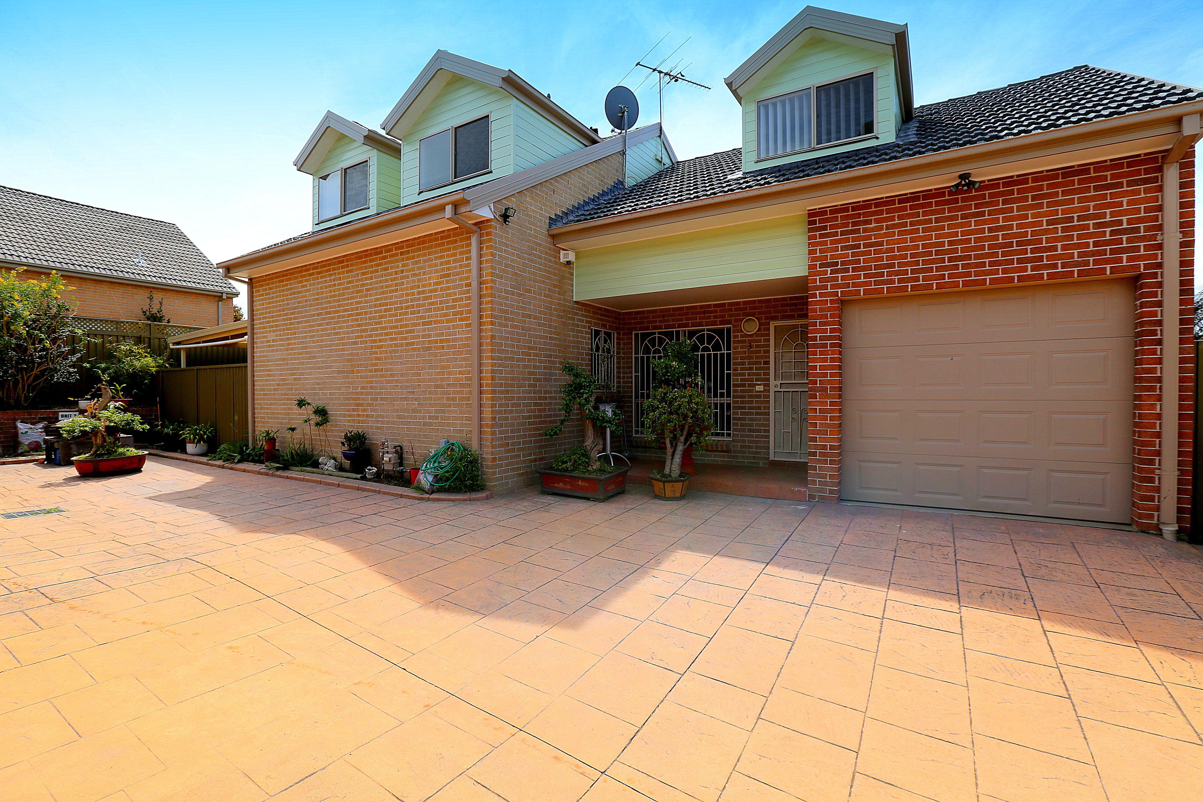 13-15 Oxford Avenue, Bankstown NSW 2200