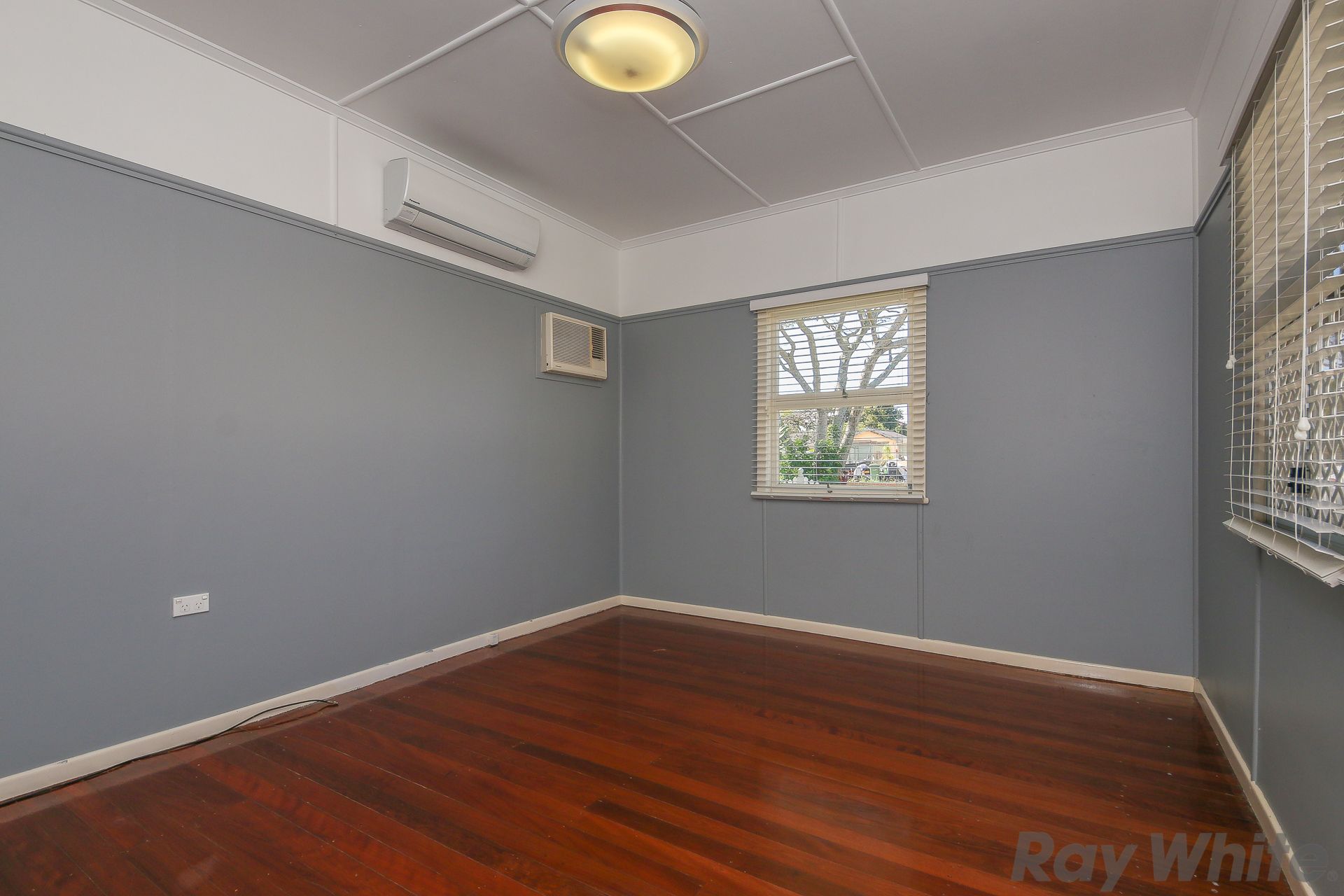 41 Arthur Street, Woody Point, QLD 4019