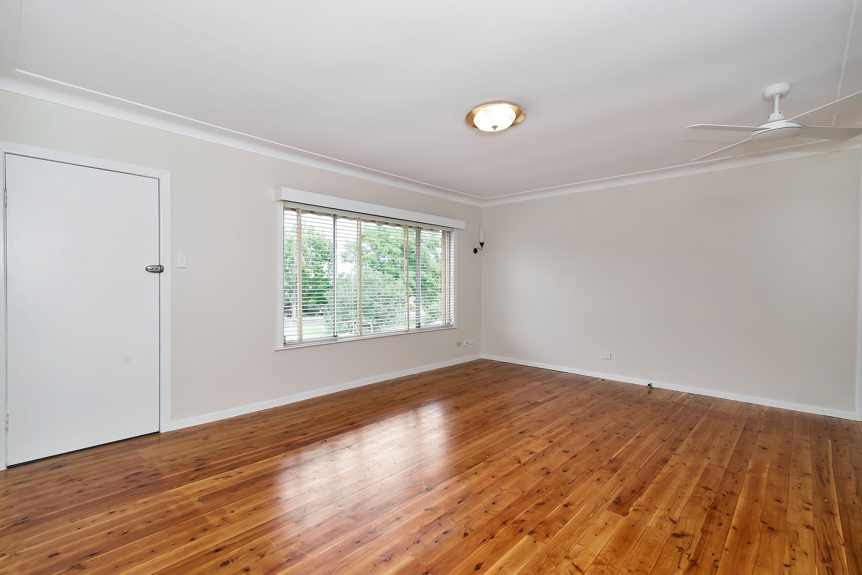 33 Maker Street, Rangeville, QLD 4350