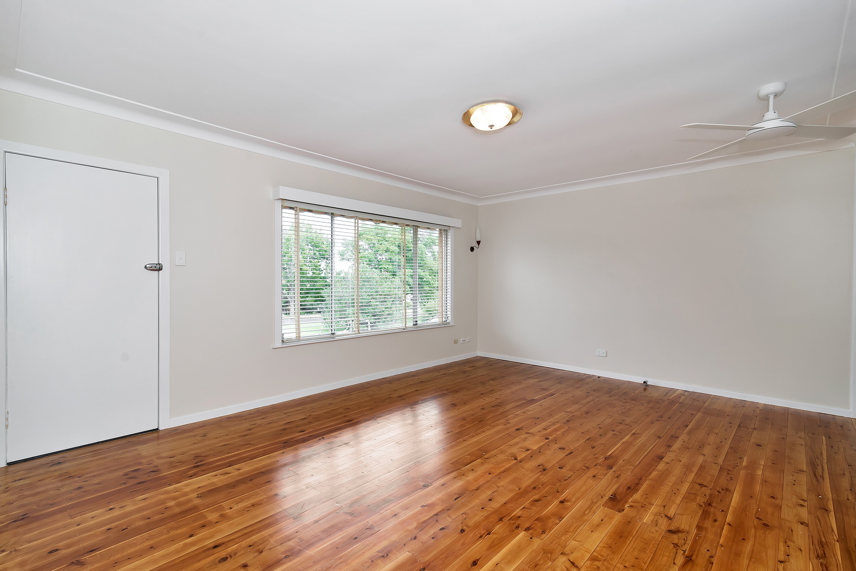 33 Maker Street, Rangeville, QLD 4350