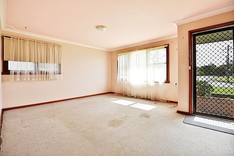 9 Alfred Street, Bomaderry, NSW 2541