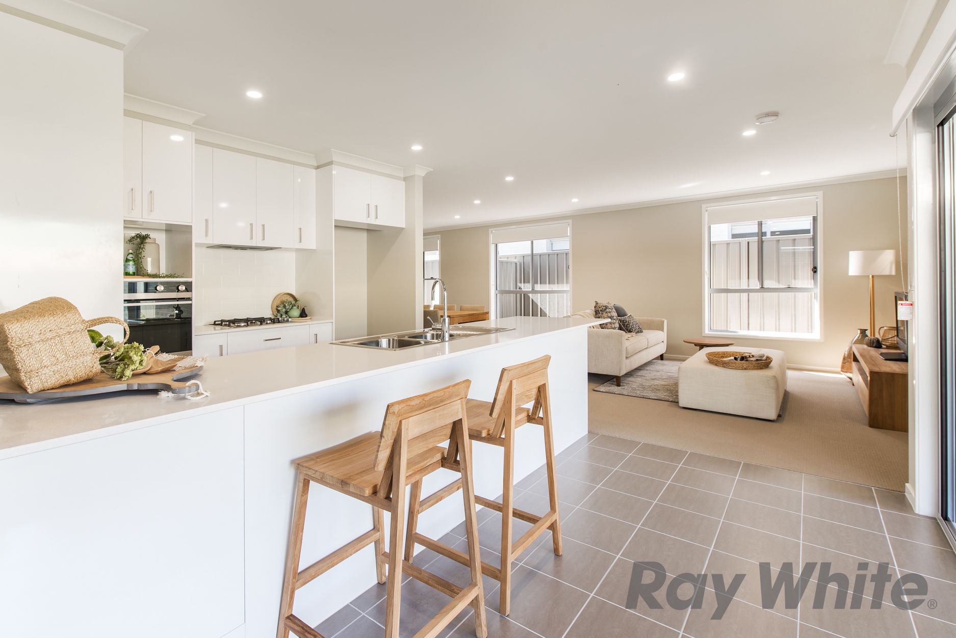 29 Corymbia Street, Croudace Bay, NSW 2280