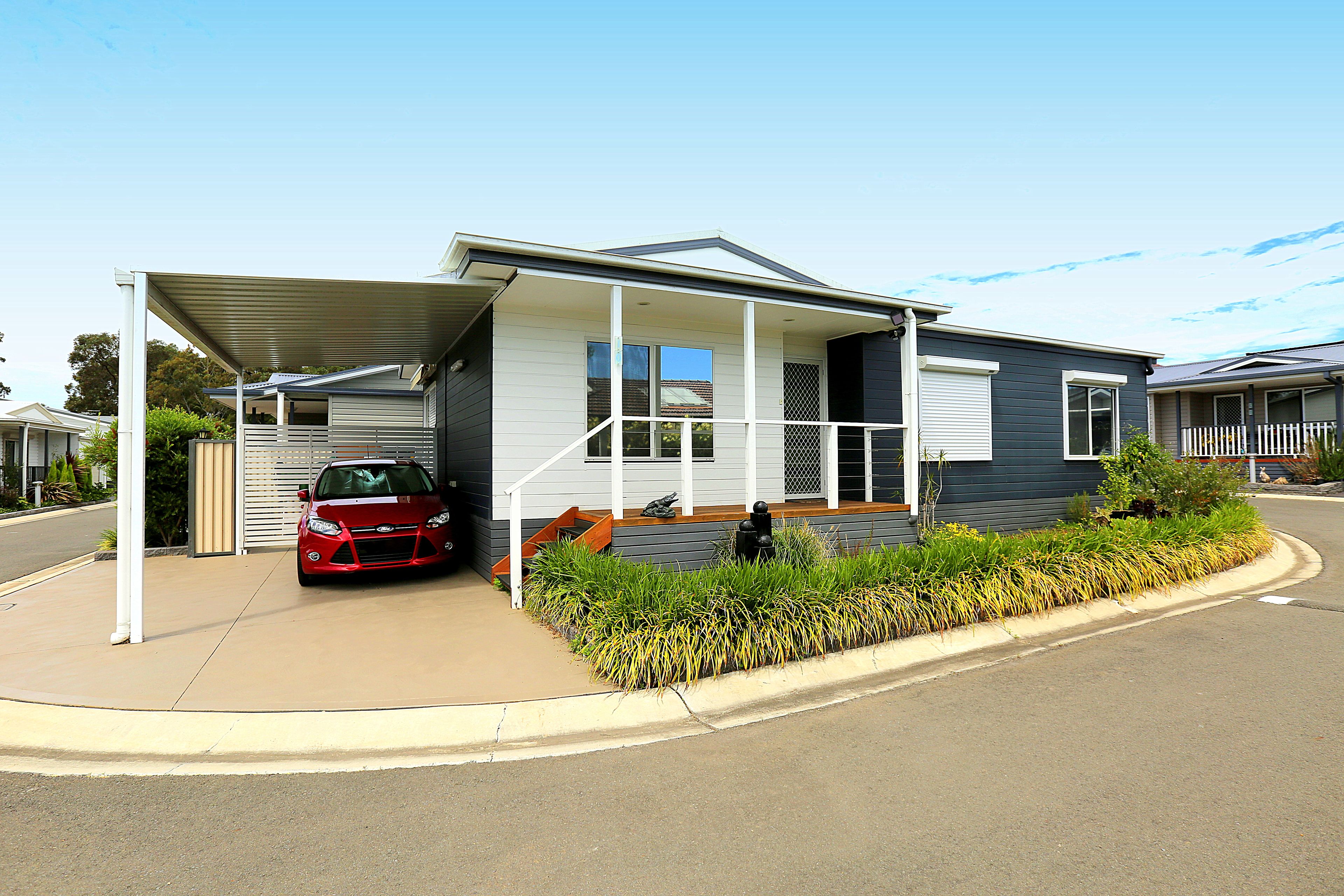 713 Hume Highway