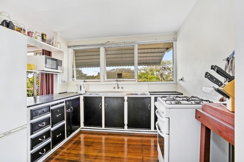 4 Ingham Street, Oxley, QLD 4075