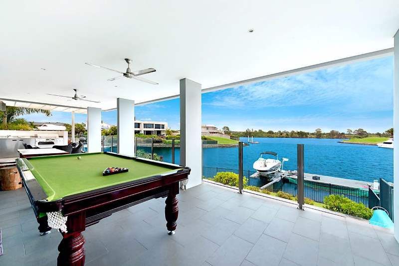 31 Ferrymans Court, Helensvale, QLD 4212
