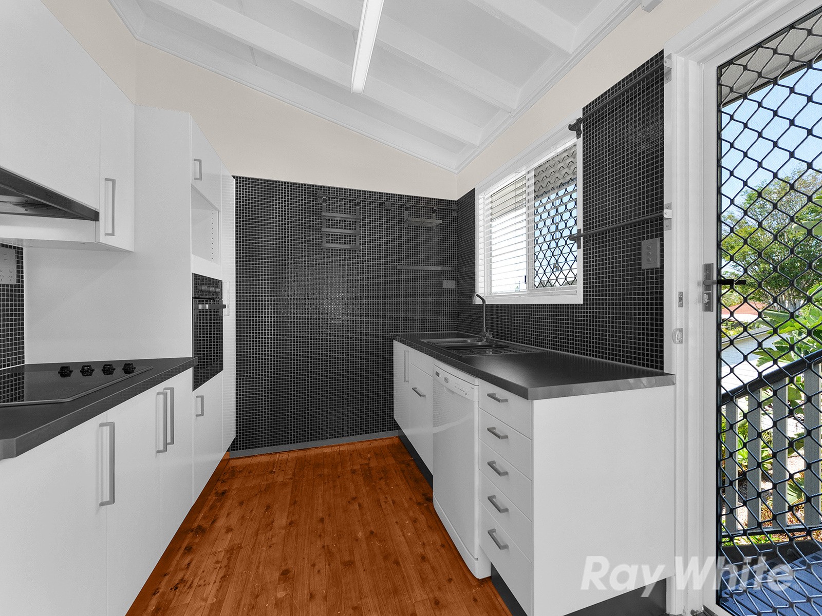 74 Dunsford Street, Zillmere, QLD 4034