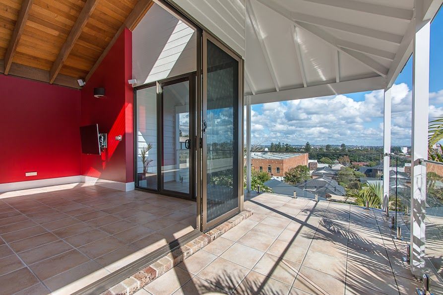 28 Light Street, Bar Beach, NSW 2300