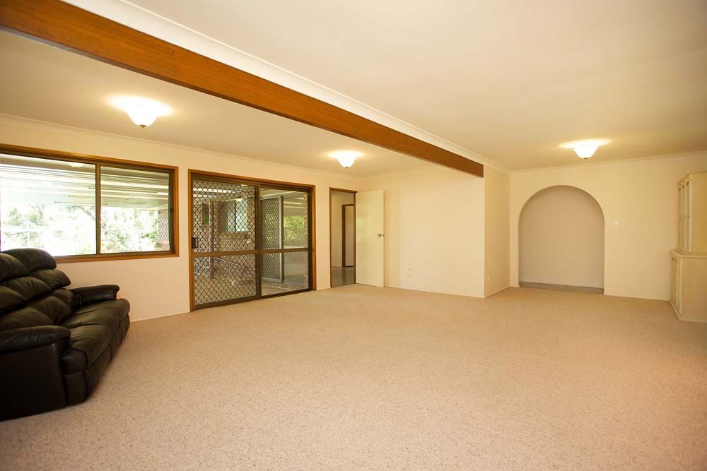 28 Mannetto Street, Wishart, QLD 4122