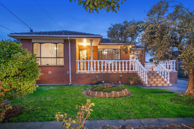 8 Bedwell Street, Reservoir VIC 3073