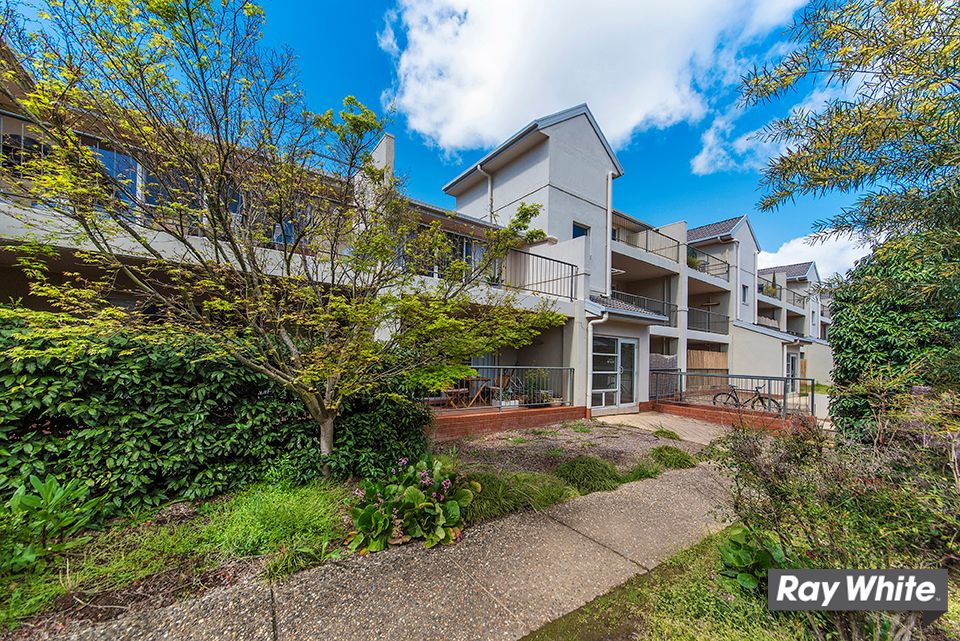 96/20 Federal Highway, Watson ACT 2602