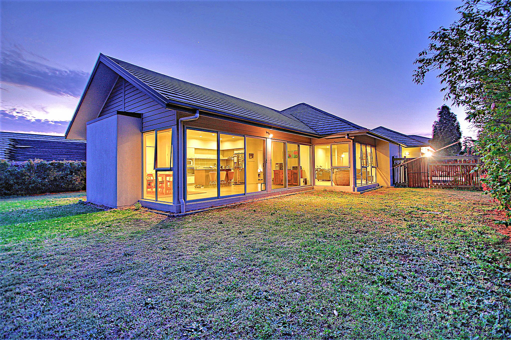 36 Spotted Gum Place, Moggill, QLD 4070