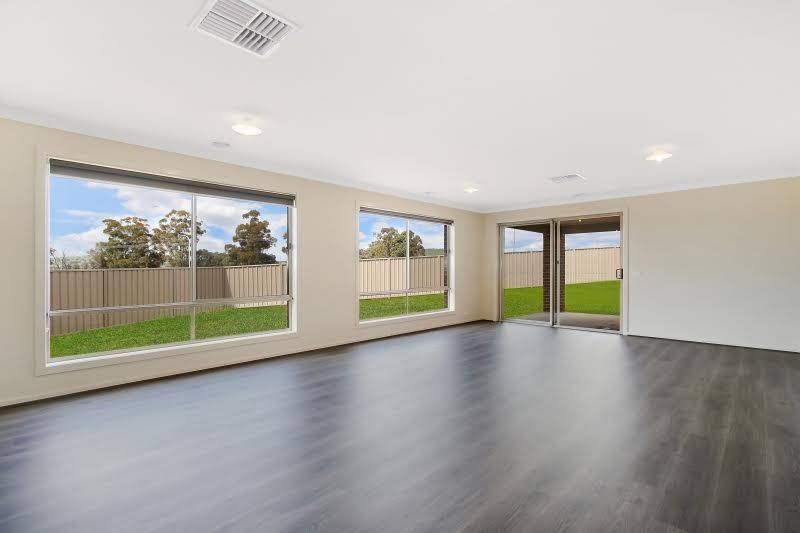 17 Angus Court, Thurgoona, NSW 2640
