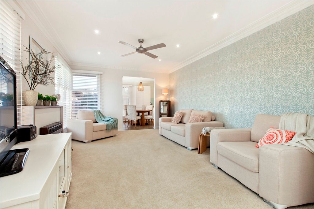 20 Pauls Crescent, Wendouree, VIC 3355