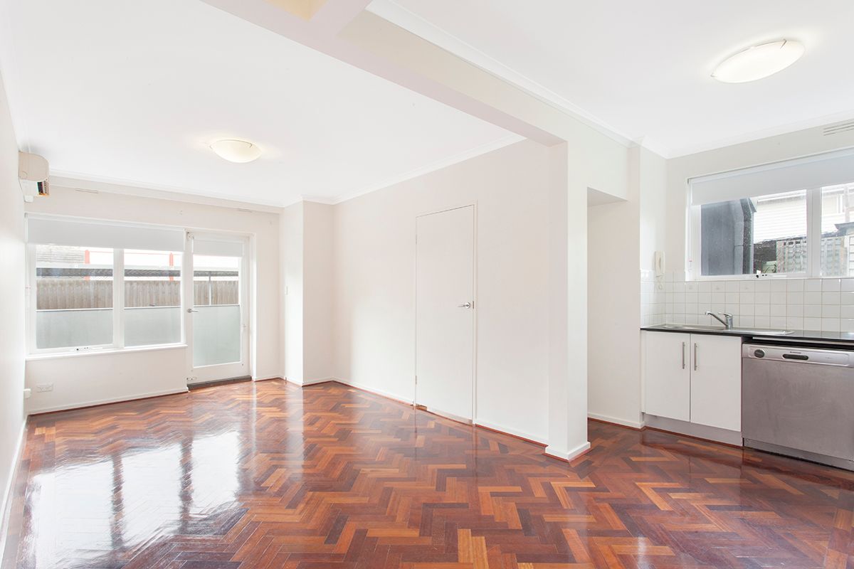 2/38 Shepparson Avenue, Carnegie, VIC 3163