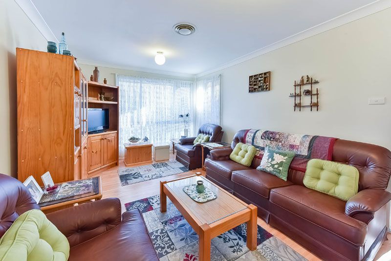 2/15 Cawdor Place, Rosemeadow, NSW 2560