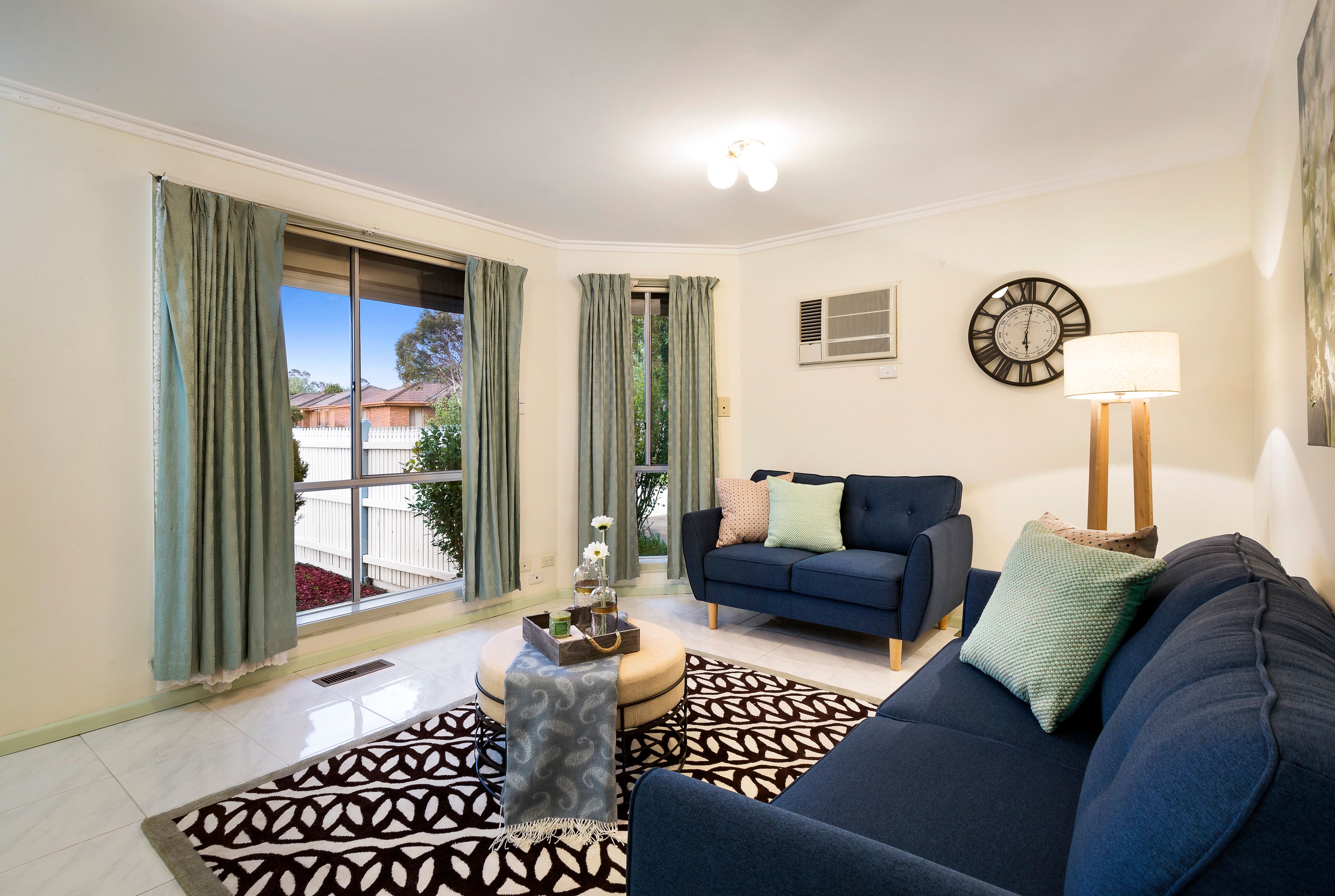 1/4 Grovedale Court, Clayton, VIC 3168