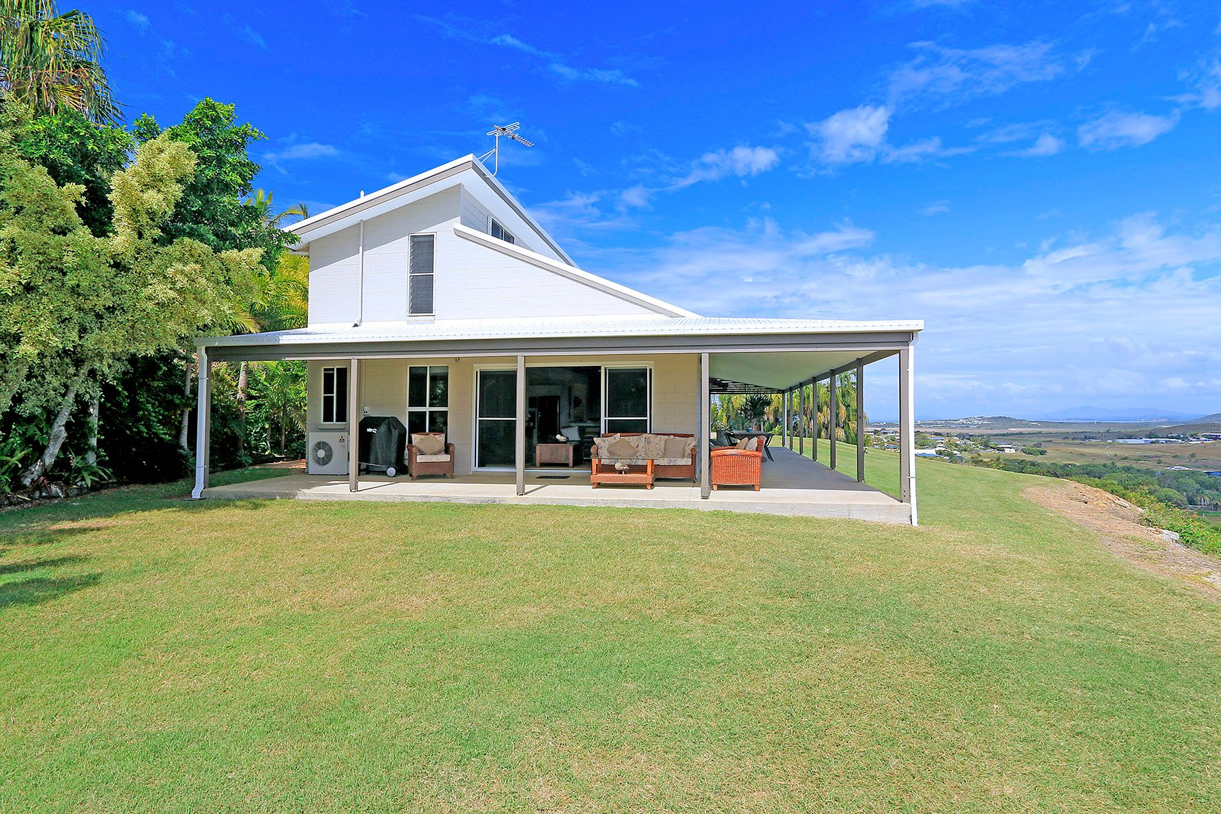 9 Hardy Street, Emu Park, QLD 4710