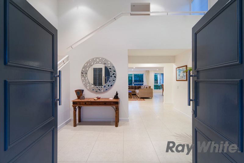 5821 Coveside Lane, Sanctuary Cove, QLD 4212