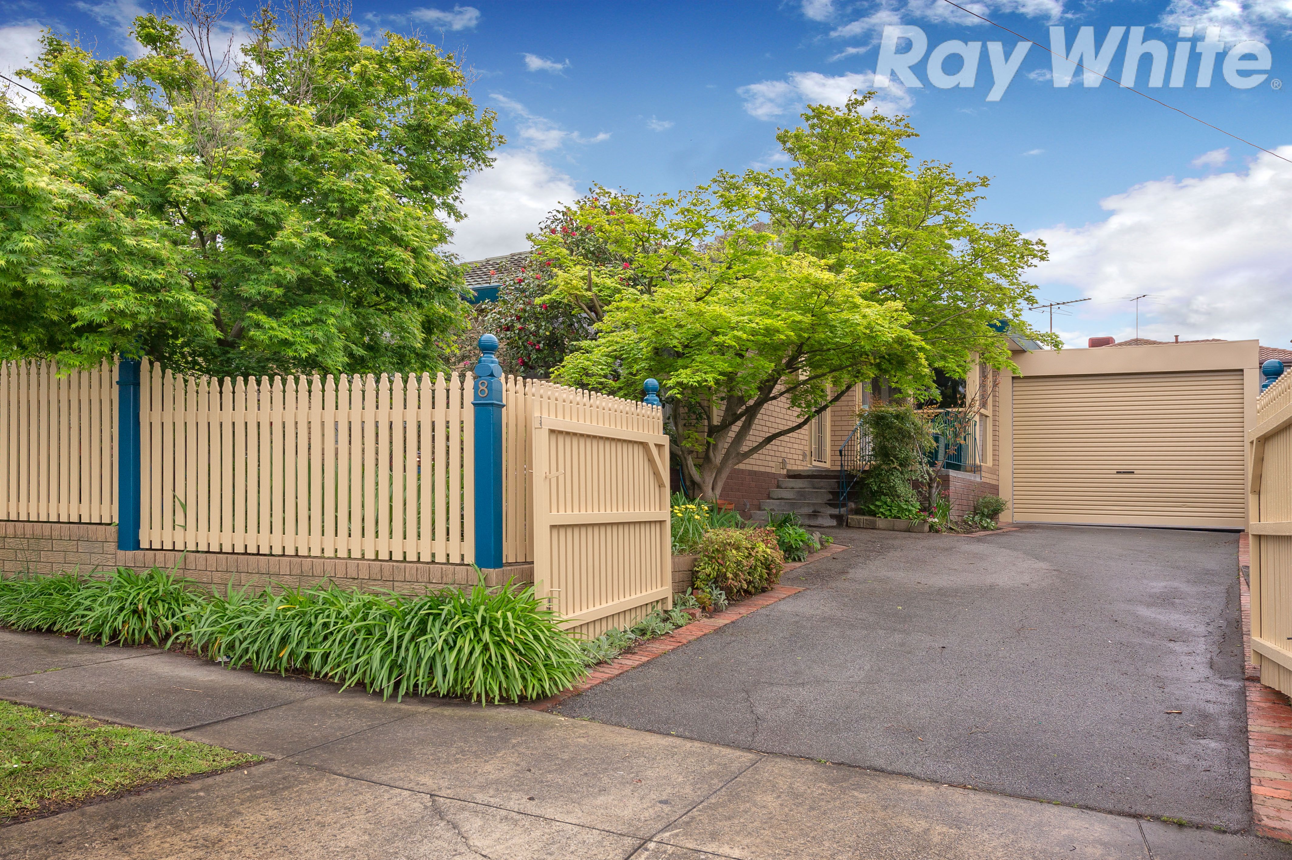 8 Lennox Crescent, Bundoora, VIC 3083
