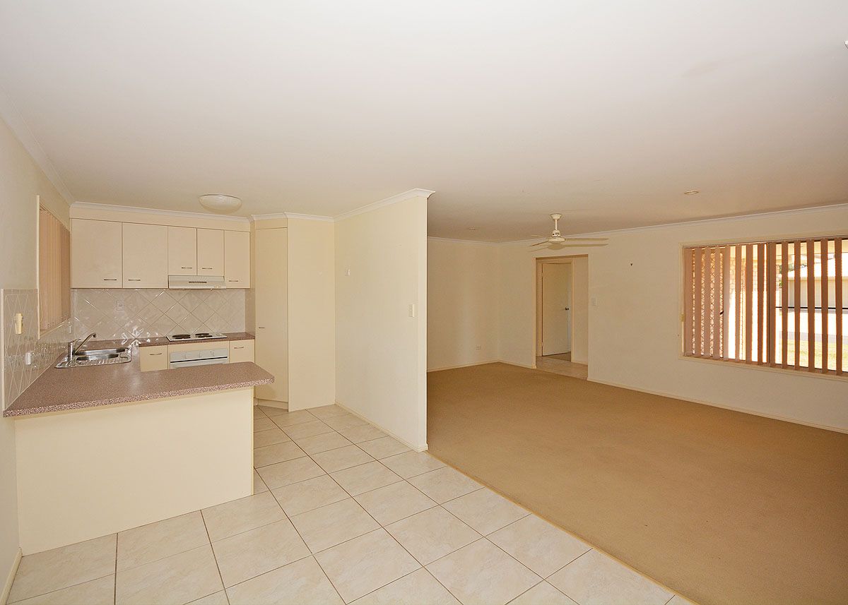 22 Yarrilee Circuit, DUNDOWRAN, QLD 4655