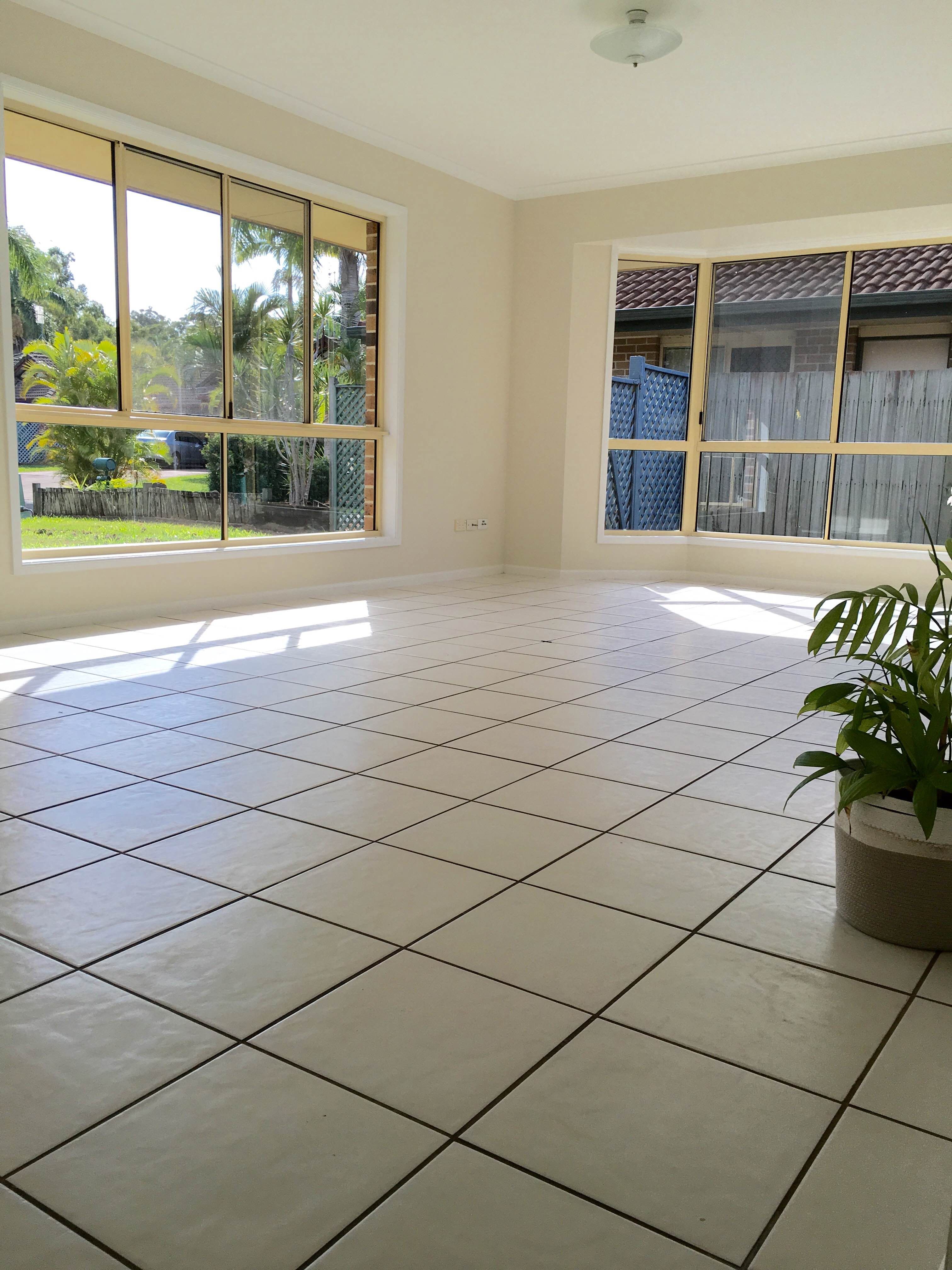21 Ku-Ring-Gai Court, Kuluin, QLD 4558