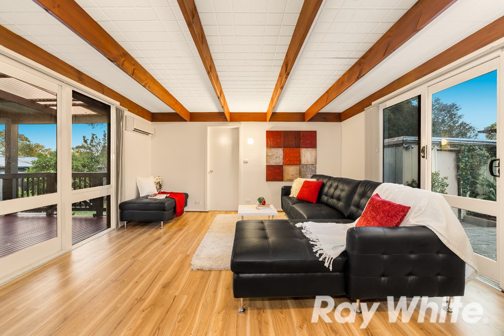 12 Carlisle Road, Ferntree Gully, VIC 3156