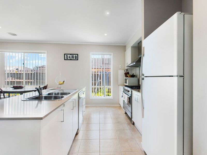 21 Spearfelt, Kurunjang, VIC 3337