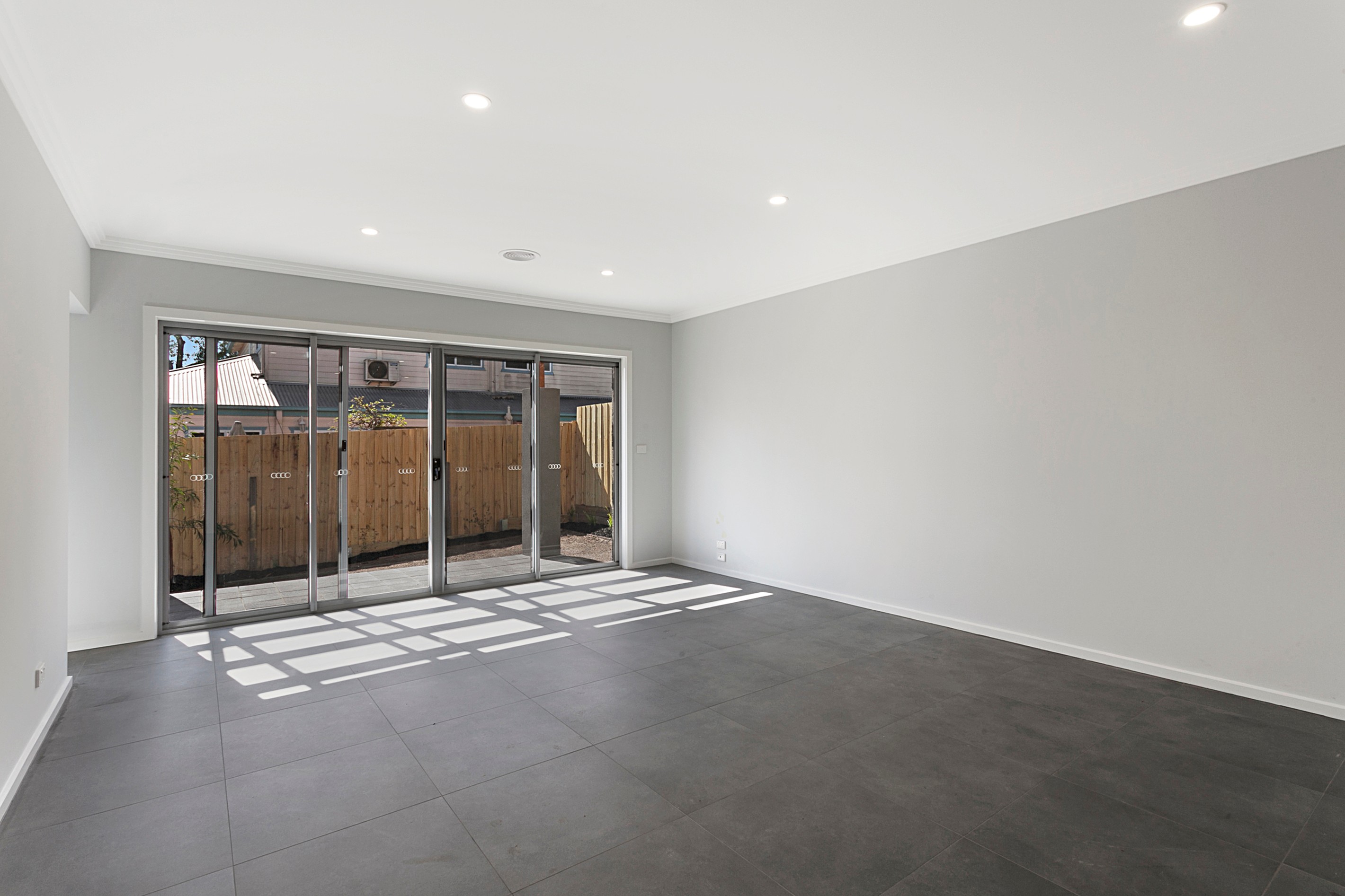 2/8 Central Avenue, Boronia, VIC 3155