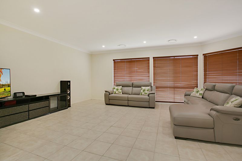 7 Karingal Court, Glenmore Park, NSW 2745