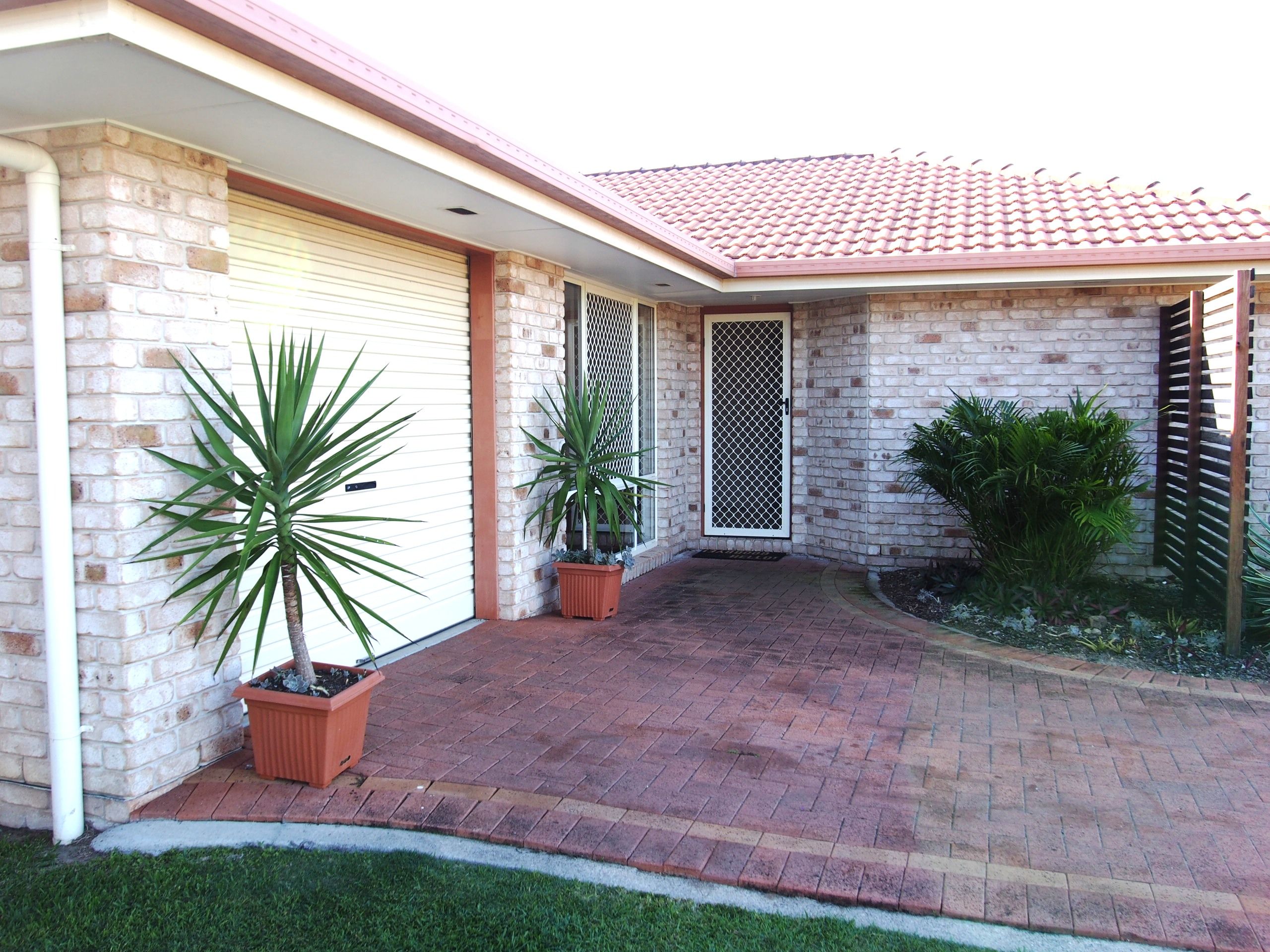 9 Sunset Crescent, Torquay, QLD 4655