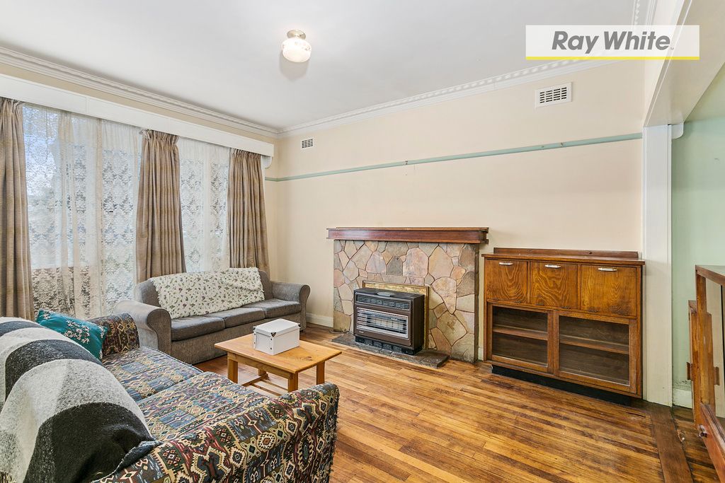 52 Fourth Avenue, Rosebud, VIC 3939