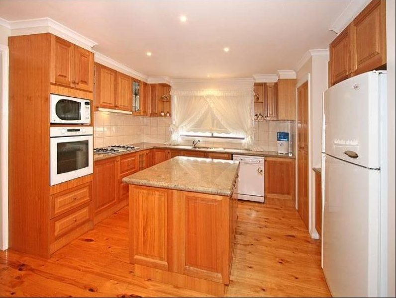 54 Rokeby Crescent, Craigieburn, VIC 3064