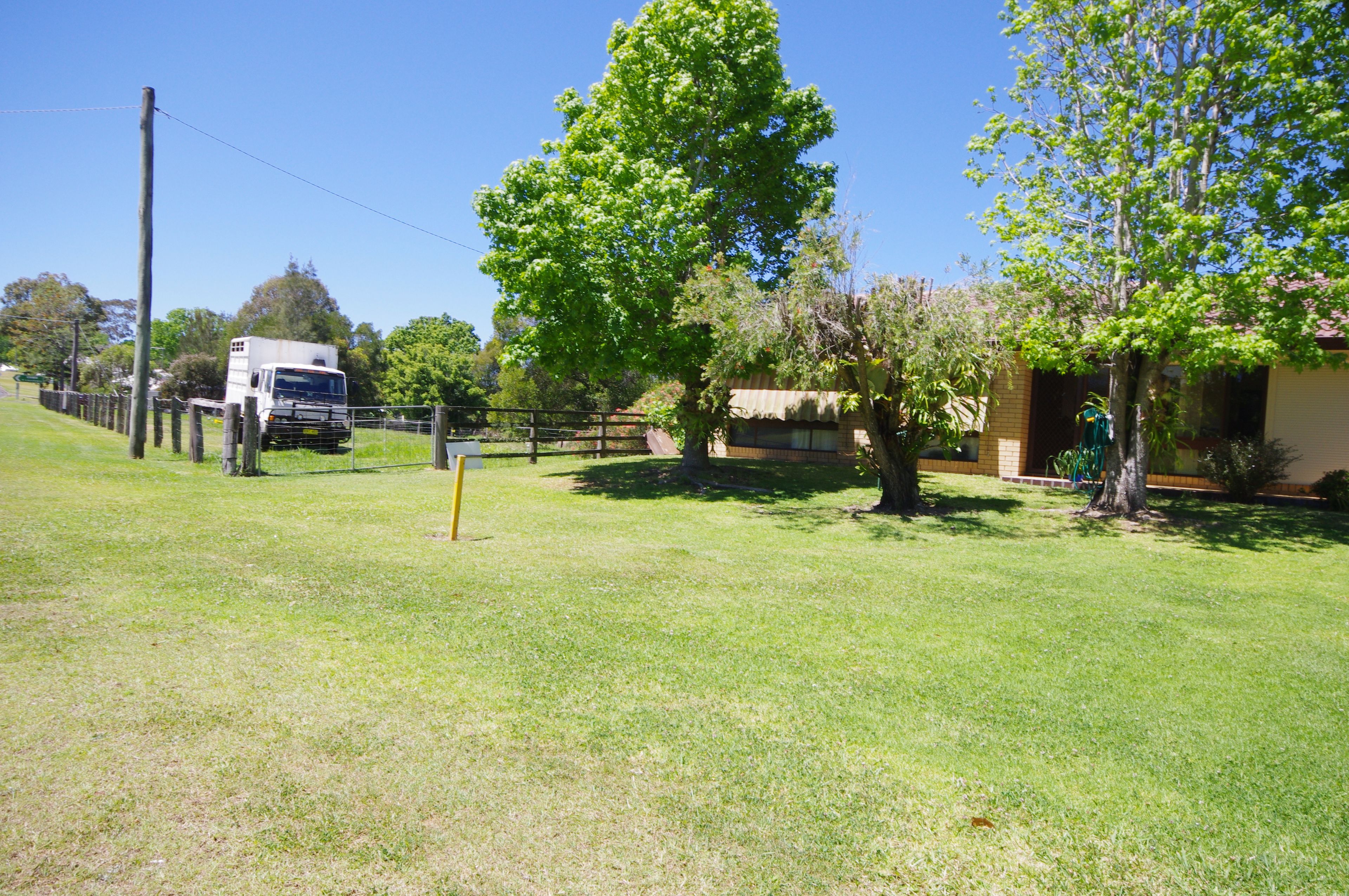 36 Macquarie Street, Coopernook, NSW 2426