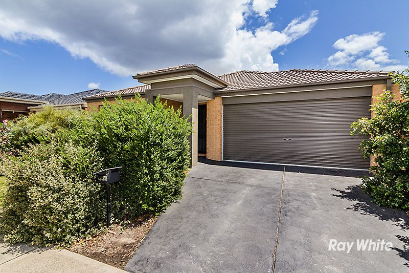 98 Mountainview Boulevard, Cranbourne North, VIC 3977