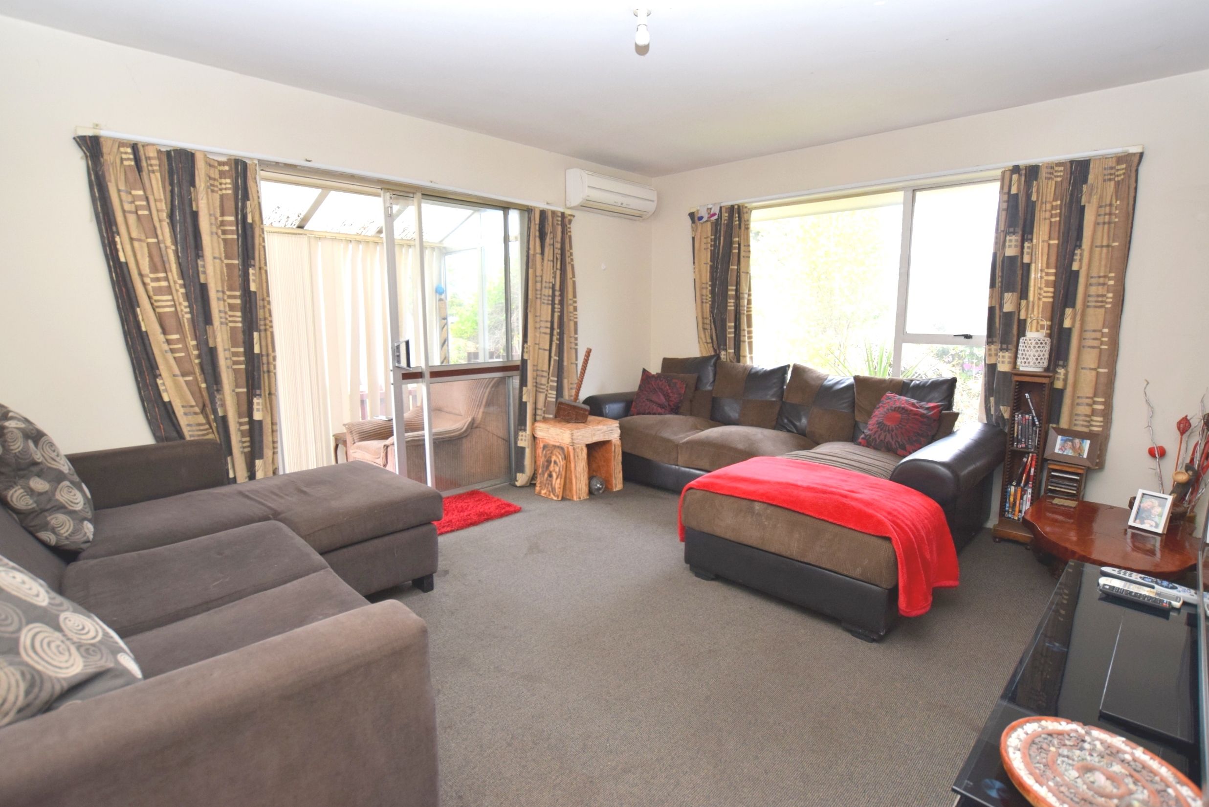 215a Queenspark Drive, Queenspark, Canterbury