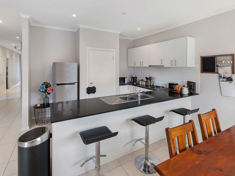 18/35-47 Tullidge Street, Melton, VIC 3337