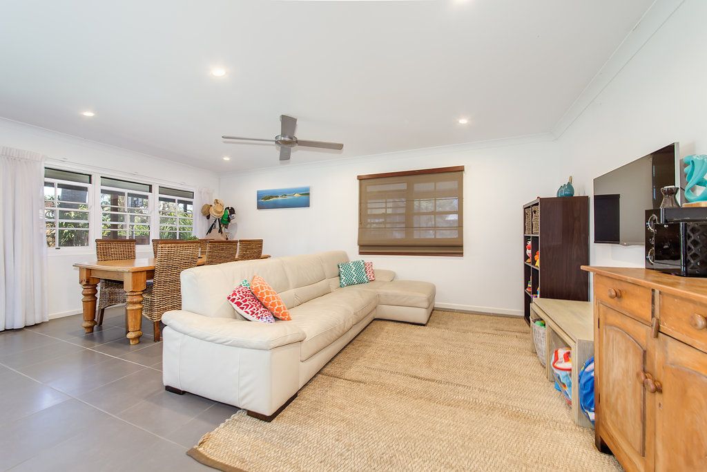 34 Jones Parade, Coolum Beach, QLD 4573