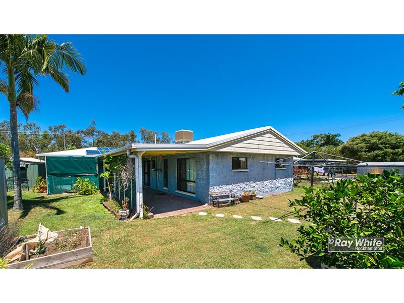 10 Pummell Street, Norman Gardens, QLD 4701