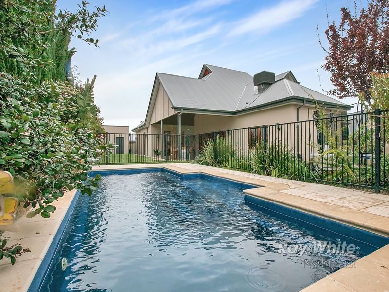4 Hallett Road, Golden Grove SA 5125