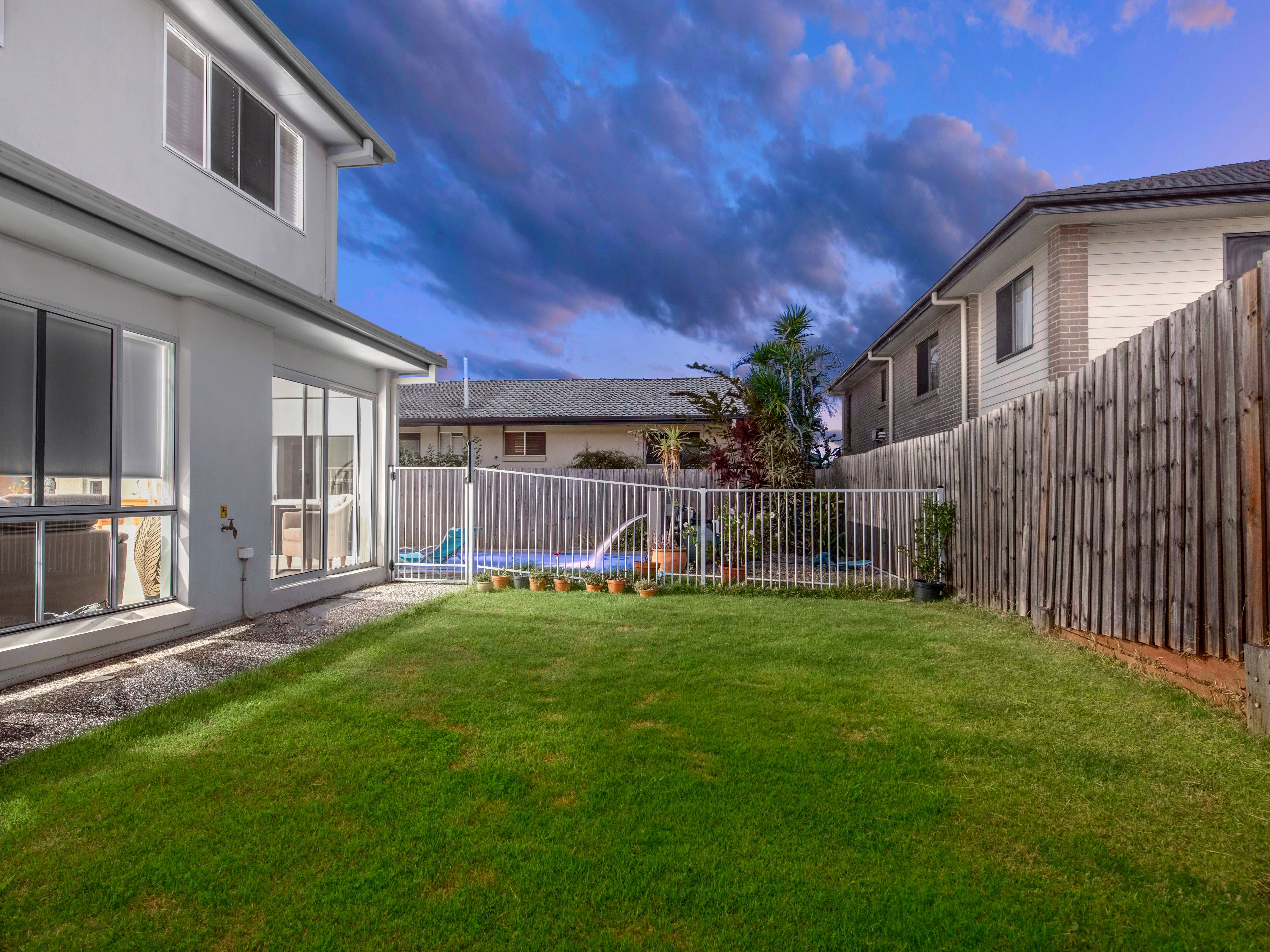 6 Leo Place, Bridgeman Downs, QLD 4035