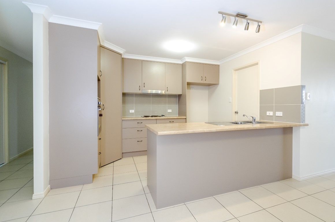 23 Redgum Drive, Kirkwood, QLD 4680