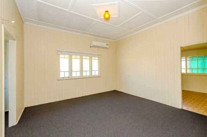 19 Scenery Street, West Gladstone, QLD 4680