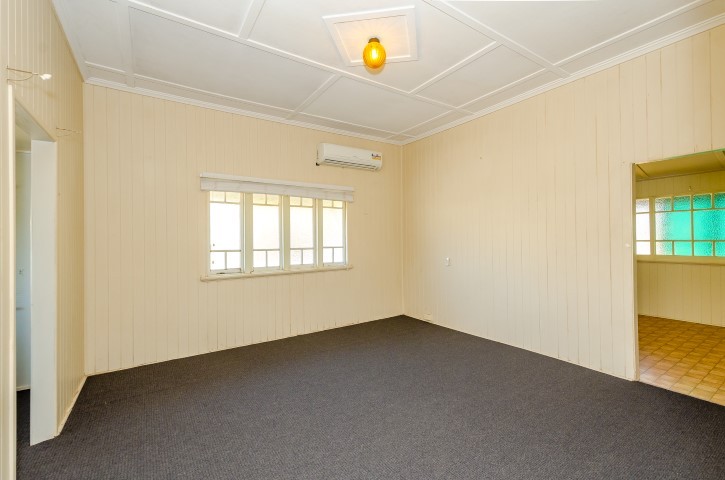 19 Scenery Street, West Gladstone, QLD 4680