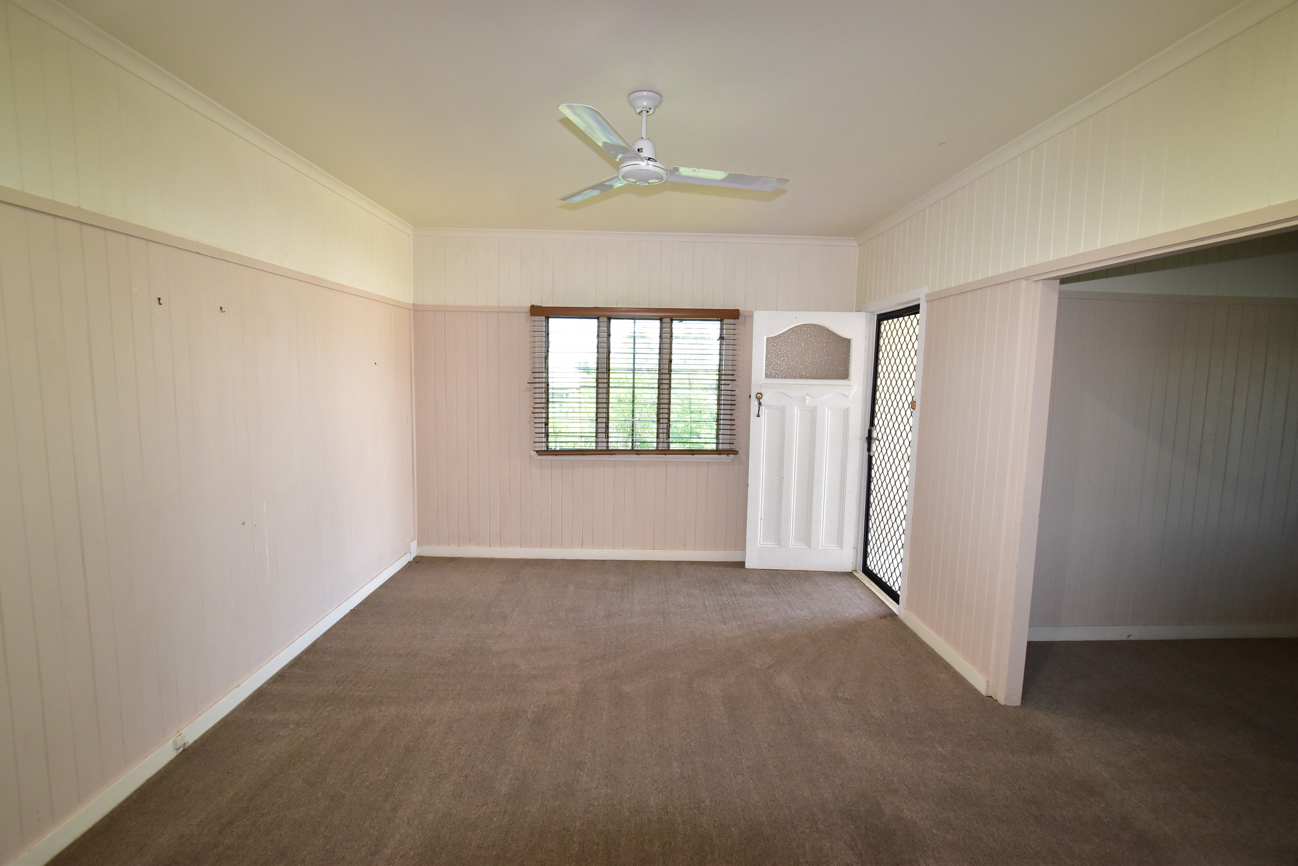 5 Railway Street, West Gladstone, QLD 4680
